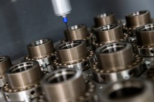 BBM offre ricambi compatibili per macchine di imbottigliamento e confezionamento SIDEL, KRONES e molti altri brand, garantiti da controlli qualità e sala metrologica all’avanguardia.