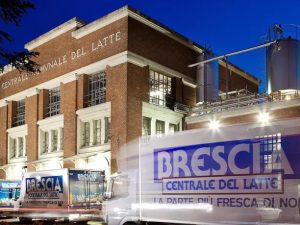 Remplacement de la couronne d'orientation pour Centrale del Latte Brescia