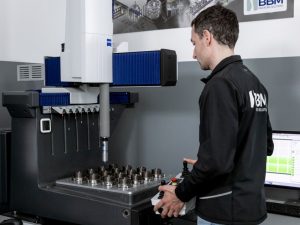 Comment choisir des partenaires fiables dans les appels d’offres ? Les critères clés selon BBM : solidité, compétences internes et durabilité