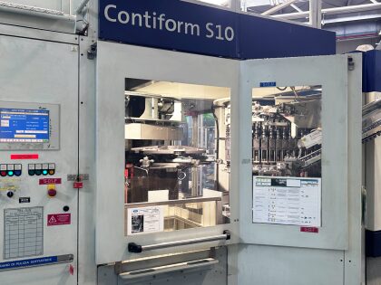 Krones Contiform S10 blow molder
