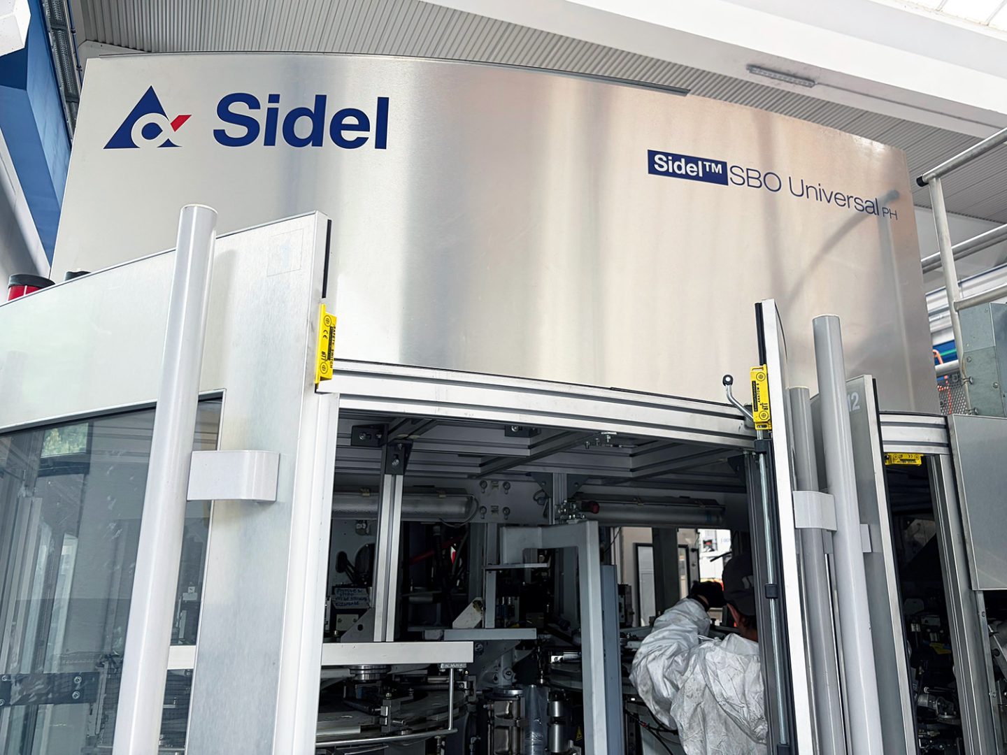 Sidel blow molder maintenance for Logoplaste: technical audit, spare parts and preparation of an SBO 10 Universal PH destined for Brazil